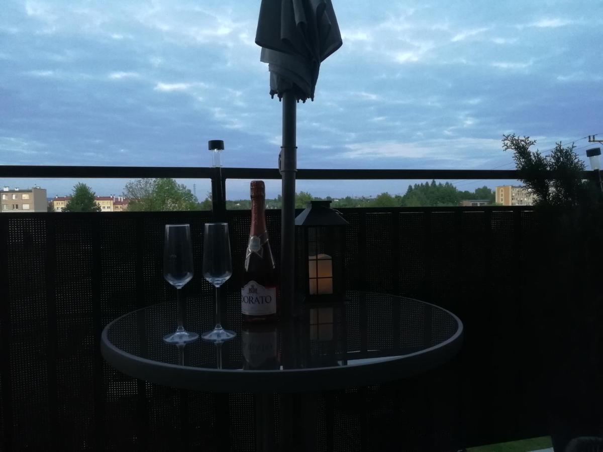 Nova Apartment Sanok Eksteriør billede